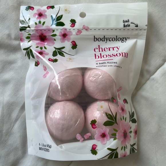 BODYCOLOGY BATH FIZZIES/ BATH BOMB CHERRY BLOSSOM NWT - Picture 4 of 4